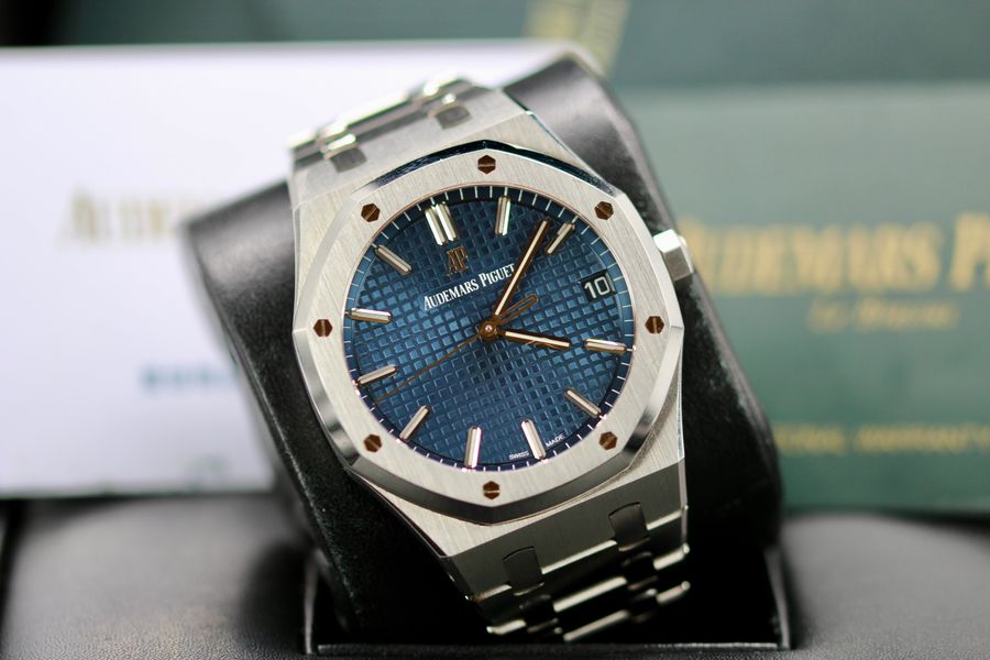 Audemars Piguet Royal Oak 15500ST.OO.1220ST.01
